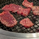 焼肉ざんまい 本店 - 