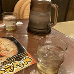 おおぎやラーメン - ドリンク写真:お冷やがドン