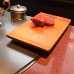 鉄板焼ステーキ世里花 - 焼く前の肉