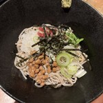 常陸之國 もんどころ - 納豆と梅ぶっかけそば
