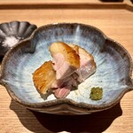 炭焼 おかげさん - 高坂鷄もも肉のたたき