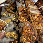 手作りパン工房 バーゼル - 