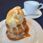 Ristorante alanello - 名物のアップルパイ &アイスクリーム乗せ