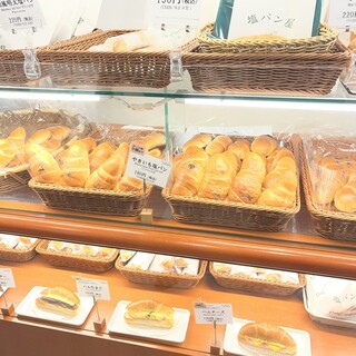 塩パン屋 パン・メゾン_1