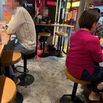 立飲みビールボーイ - 