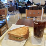 ドトールコーヒーショップ - 料理写真:Aモーニングでアイスコーヒー
