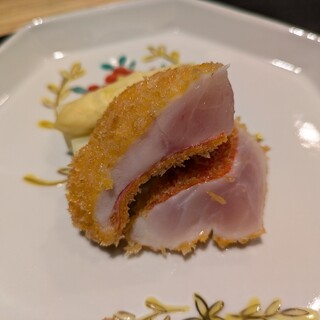 きたしんち 弓場慎之佑