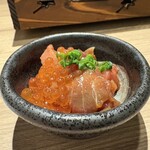 黃金出汁涮涮鍋與江戶前壽司 肉之Asatsu 梅田御初天神店 - 
