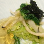 かっぽう寿 - 大根の皮を使い食感を残してあります