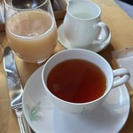 万平ホテル - ももジュース 紅茶