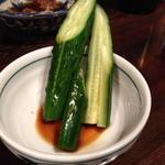 江戸前おでん 深谷 - キュウリの漬物