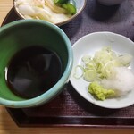 松月庵 - 辛汁・薬味
