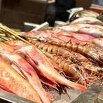 炭と海鮮と串焼きと肴 とっとっと - 