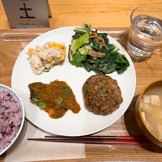 カフェ&ミール ムジ_1