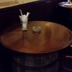 ザ　グラブ - テーブル