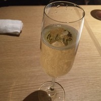クッチーナ　オット - とり泡（取りあえずのスパークリング）