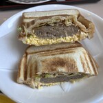 パイナップル - ハンバーグホットサンドモーニング650円