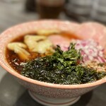 麺や べらぼう - 料理写真: