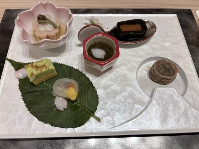 日本料理 中津川 （ニホンリョウリナカツガワ）のご予約 - 本厚木/日本