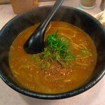 三国そば - かけそばカレー味辛口おにぎり