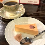 茜屋珈琲店 - 
