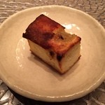 エノテカ パージナ - 焼きたてのパンも美味しいです