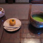 竹情荘 - 柿の和菓子と抹茶(2012.10)