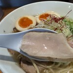 麺家 たけ田 - 特製塩らぁめん（鶏チャーシューアップ）