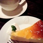 茶房 天井棧敷 - チーズケーキのセット　￥950