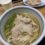 うどん嵐 - 豚肉冷かけうどん　&   イカ下足天