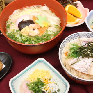 お昼のコースに 五色そうめんコース 梅 郷土料理 五志喜 本店 ごしき 大街道 郷土料理 その他 食べログ お昼のコースに 五色そうめんコース 梅 郷土料理 五志喜 本店 ごしき 大街道 郷土料理 その他 食べログ