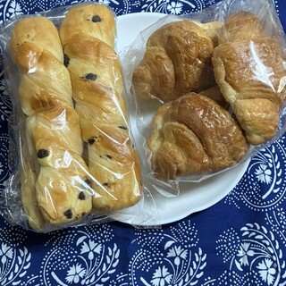 リョーユーパンハーフプライスベーカリー_0