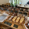 フミキリCAFE - パン買ってってください