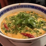 餃子荘 紅蜥蜴 - 