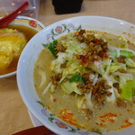 餃子の王将 - 料理写真:野菜たっぷり坦々麺