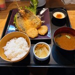 串天×串焼き ふわり - 生アジフライ　900円