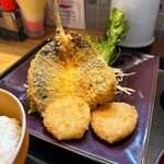 串天×串焼き ふわり - 生アジフライ