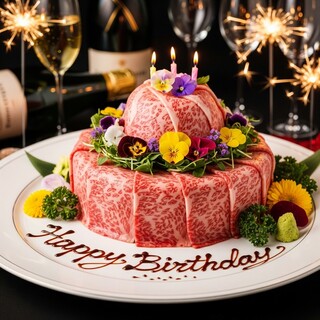 誕生日、記念日に！ご予算に合わせて肉ケーキをご準備♪