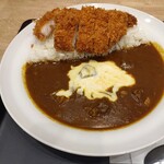 マイカリー食堂  - ロースかつ欧風カレーチーズ (1辛)