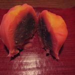 竹情荘 - 山茶花の和菓子の断面(2013.01)