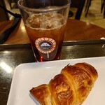 サンマルクカフェ - ドリンク写真:あさマルクカフェ クロワッサンセット アイスティーセット