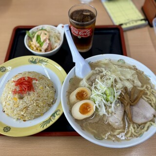 オーモリラーメン_1