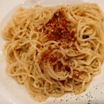 チャヤ - イカとアサリのペペロンチーノ