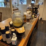 徳多屋 - セルフドリンク