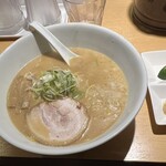 麺乃やました - 料理写真: