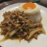 渋谷 ガパオ食堂 - 