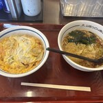 山田うどん - 料理写真:かき揚げ丼Aセット。630円+300円。