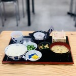 ニュー焼津 - 込500円：朝定食
