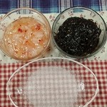 北勝水産 - ホタテの塩辛と岩のりの紫蘇風味