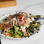 trattoria ABBIOCCO - 生ハムフルーツサラダ　1760円